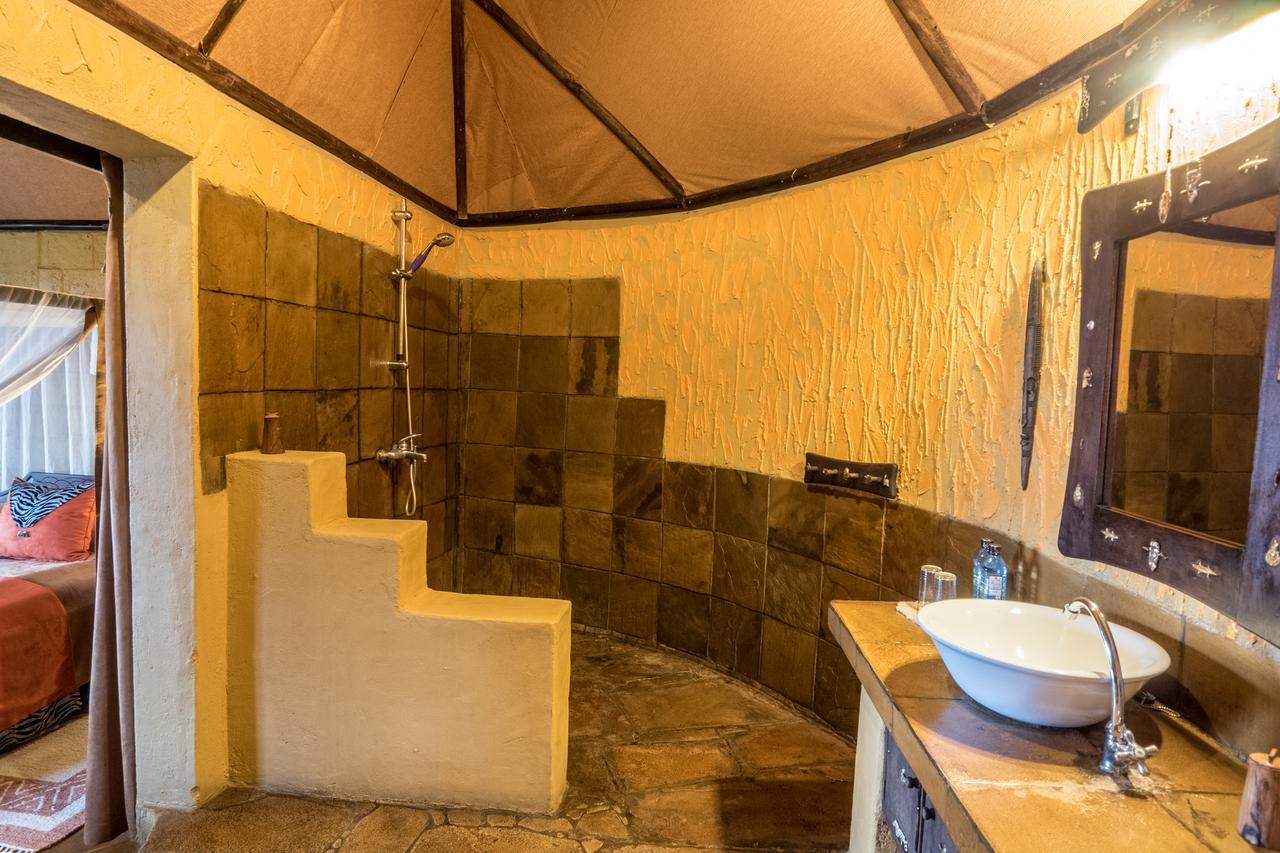 Rhino Watch Safarilodge Mweiga Экстерьер фото