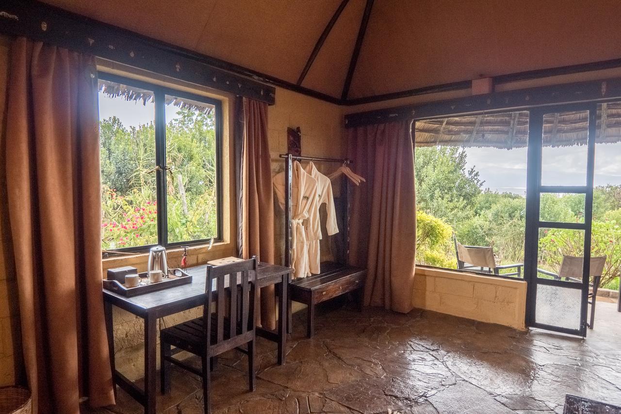 Rhino Watch Safarilodge Mweiga Экстерьер фото